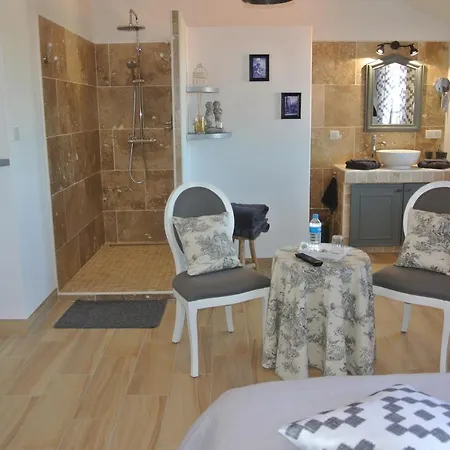 Chez Michel Et Josette 3*