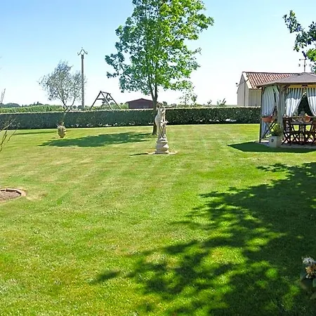 Chez Michel Et Josette 3* Le May-sur-Evre